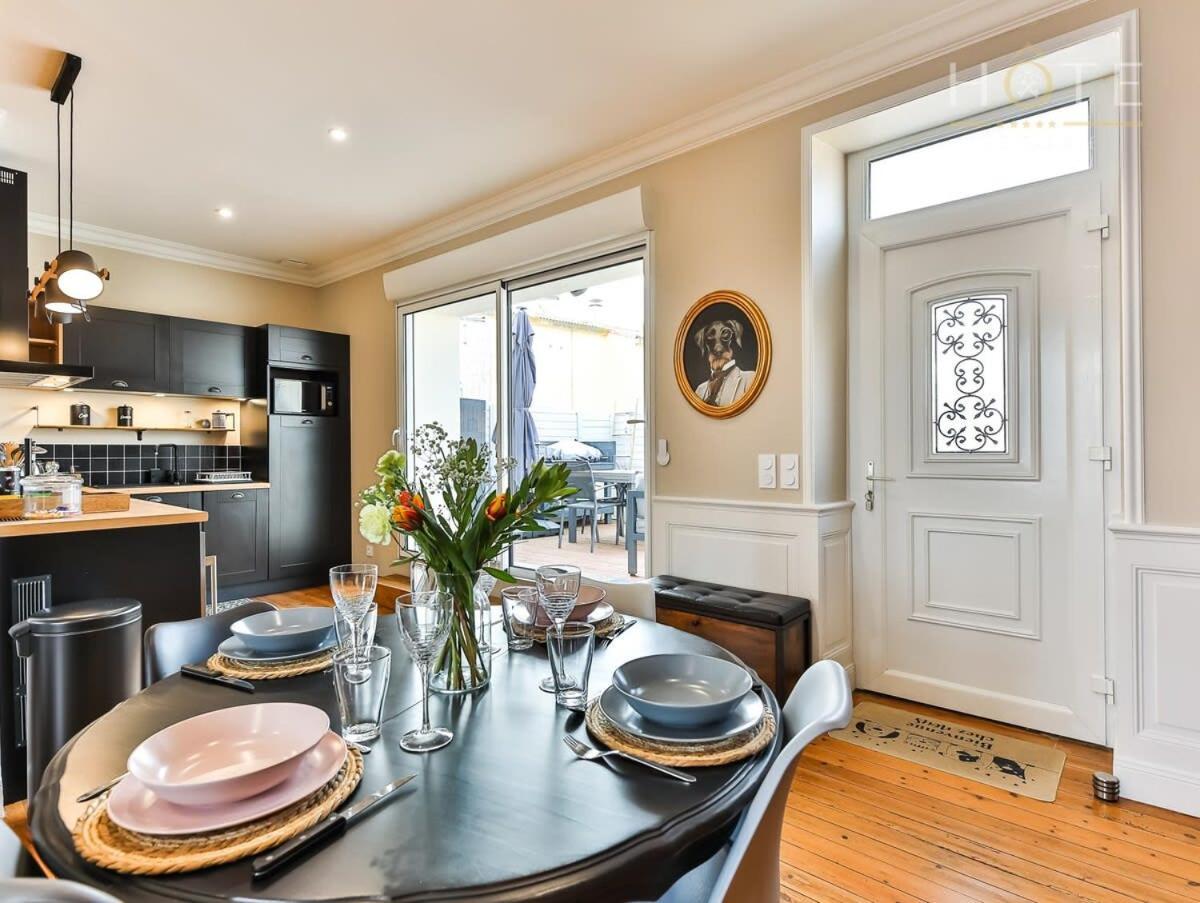 Chaleureux Logement-Centre Ville-Proche Gare-Plage レ・サ​​ーブル・ドロンヌ エクステリア 写真