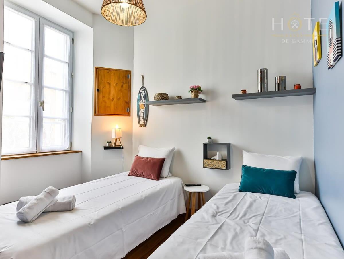 Chaleureux Logement-Centre Ville-Proche Gare-Plage レ・サ​​ーブル・ドロンヌ エクステリア 写真